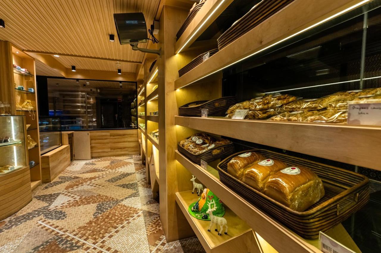 加尔各答 Poiisse酒店 外观 照片