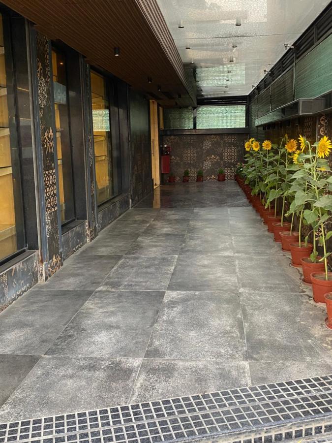 加尔各答 Poiisse酒店 外观 照片